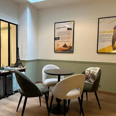 Little Regina Hotel