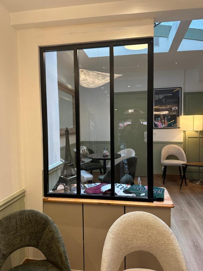 Little Regina Parigi